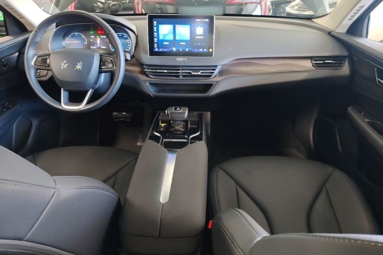 Used Hongqi E-QM5 2023 Revised Version Basic Travel Edition Center Console