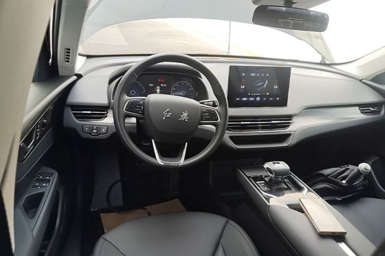 Used Hongqi E-QM5 2023 Revised Version Basic Travel Edition Center Console