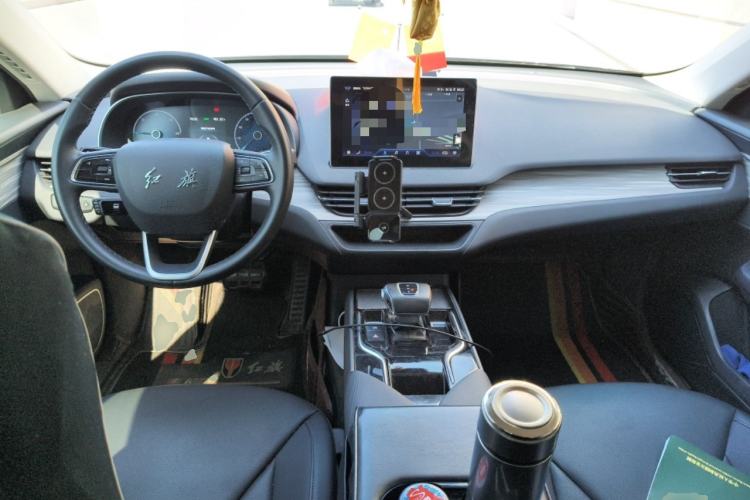 Used Hongqi E-QM5 2023 620km PLUS Center Console