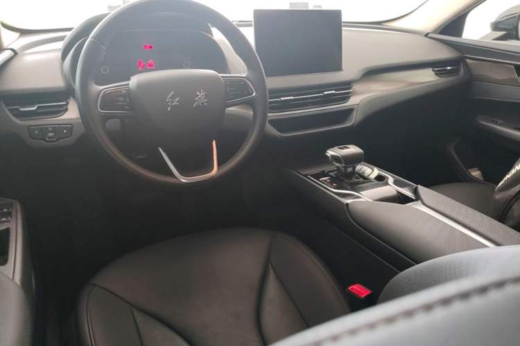 Used Hongqi E-QM5 2023 Revised Version Basic Travel Edition Center Console