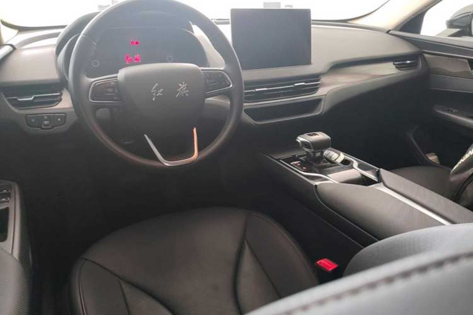 Used Hongqi E-QM5 2023 Revised Version Basic Travel Edition Center Console