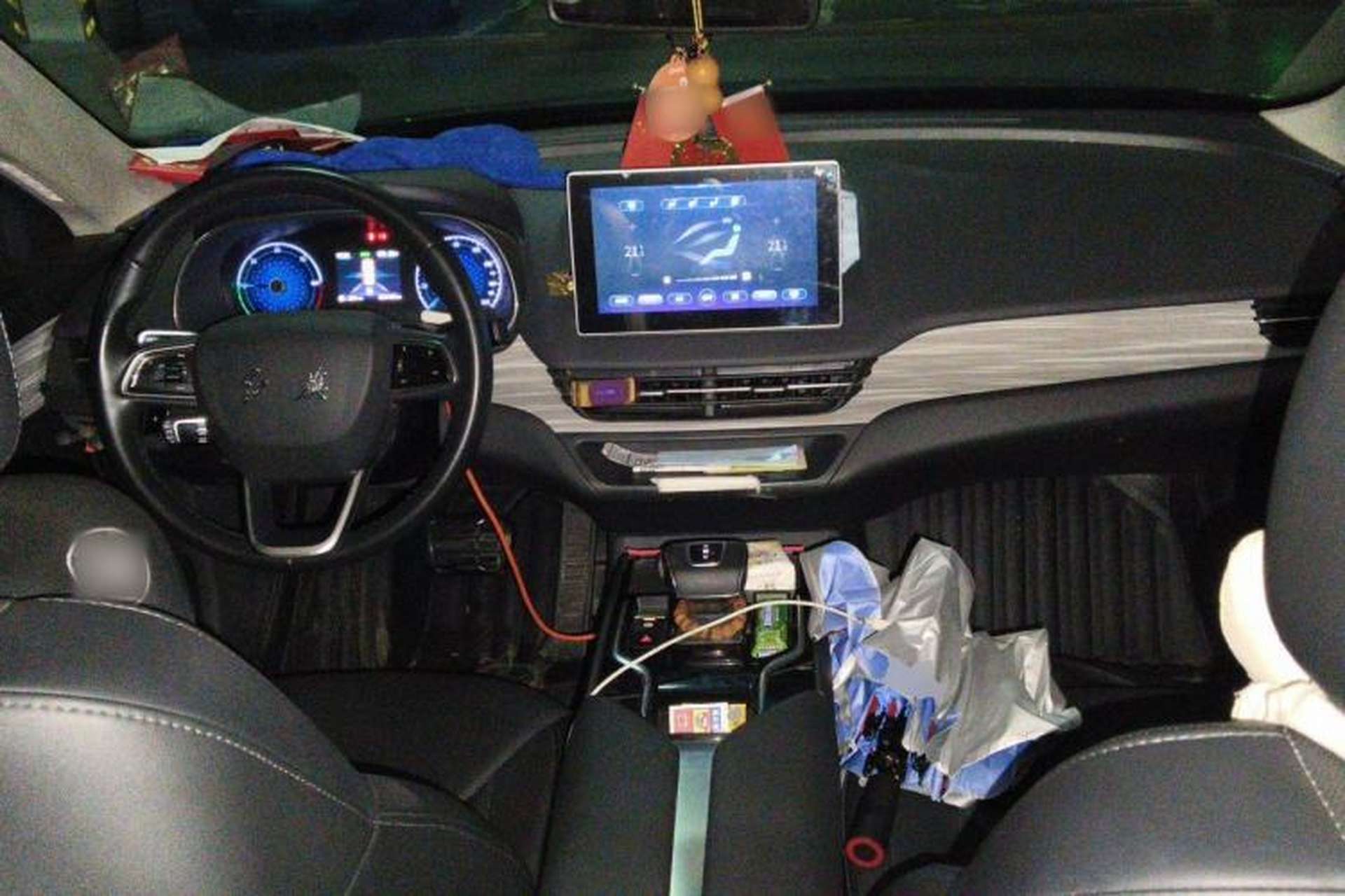 Used Hongqi E-QM5 2023 560km PLUS Center Console
