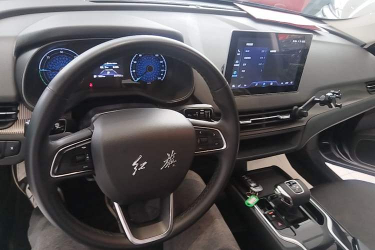 Used Hongqi E-QM5 2023 Revised Version Basic Travel Edition Center Console