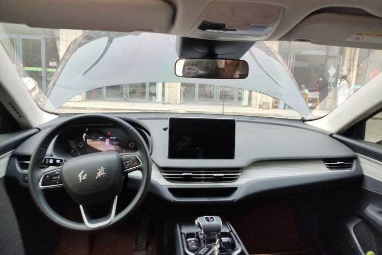 Used Hongqi E-QM5 2023 620km PLUS Center Console