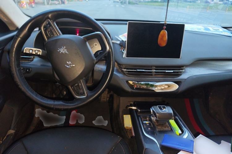 Used Hongqi E-QM5 2023 Revised Version Basic Travel Edition Center Console