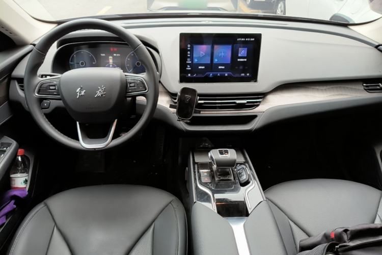 Used Hongqi E-QM5 2023 Revised Version Basic Travel Edition Center Console