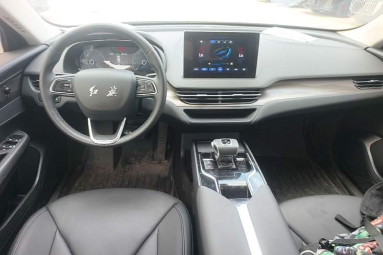 Used Hongqi E-QM5 2023 Revised Version Basic Travel Edition Center Console