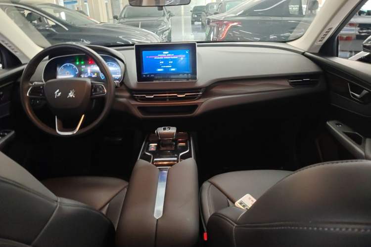 Used Hongqi E-QM5 2023 Revised Version Basic Travel Edition Center Console