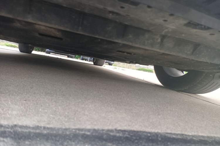 Used Hongqi E-QM5 2023 Base Travel Edition Chassis Front