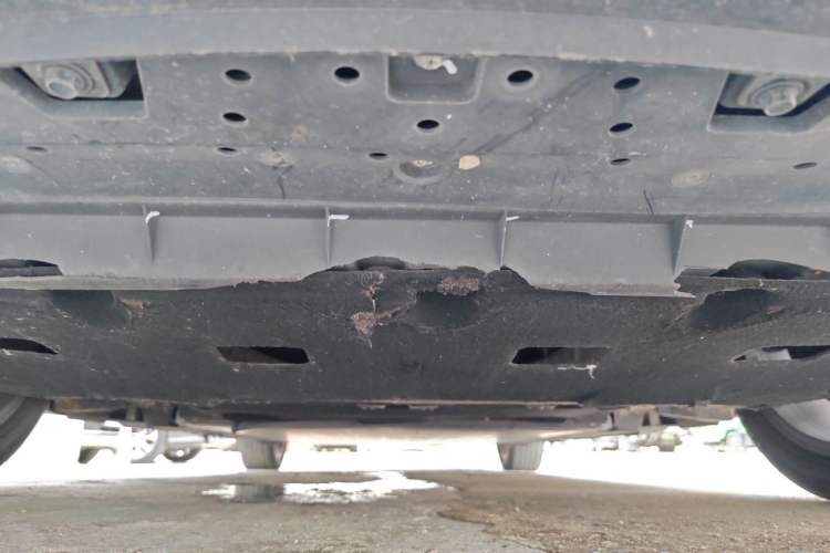 Used Hongqi E-QM5 2023 Revised Version Basic Travel Edition Chassis Front
