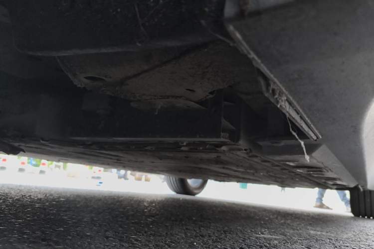 Used Hongqi E-QM5 2023 Revised Version Basic Travel Edition Chassis Front Left