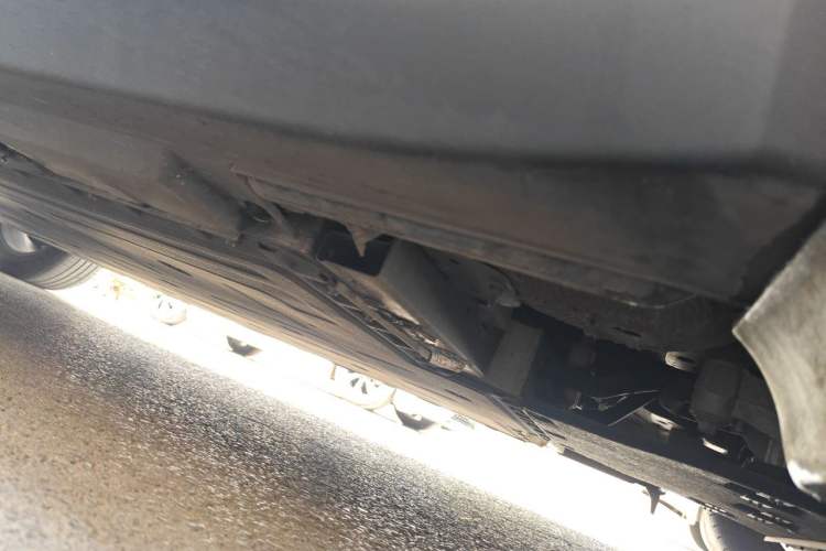 Used Hongqi E-QM5 2023 Base Travel Edition Chassis Front Right