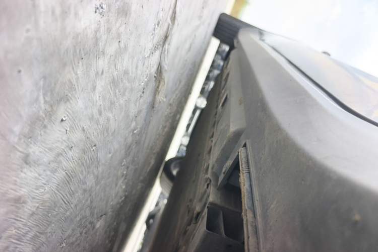 Used Hongqi E-QM5 2023 Revised Version Basic Travel Edition Chassis Front Right