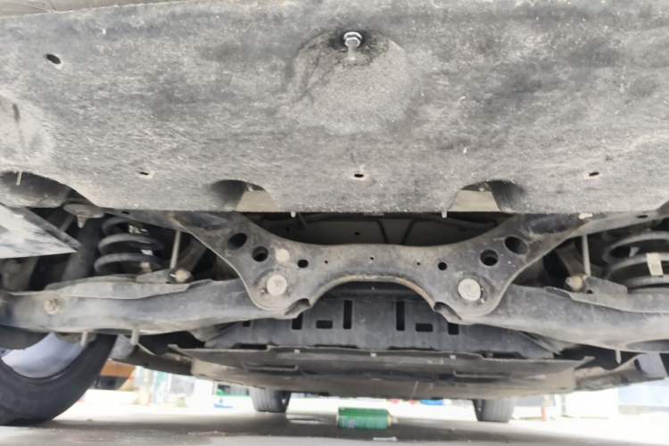 Used Hongqi E-QM5 2023 Base Travel Edition Chassis Rear