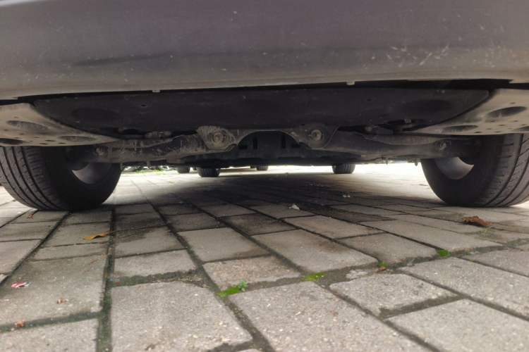 Used Hongqi E-QM5 2023 Revised Version Basic Travel Edition Chassis Rear