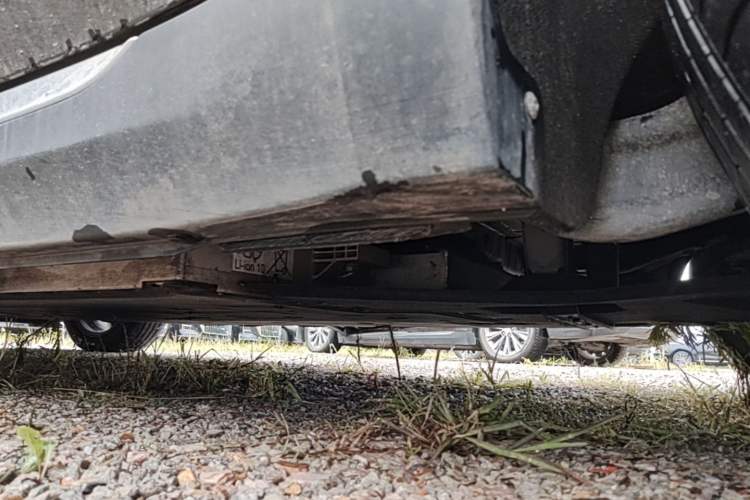 Used Hongqi E-QM5 2023 Revised Version Basic Travel Edition Chassis Rear Left