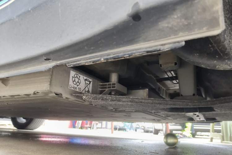 Used Hongqi E-QM5 2023 Base Travel Edition Chassis Rear Left