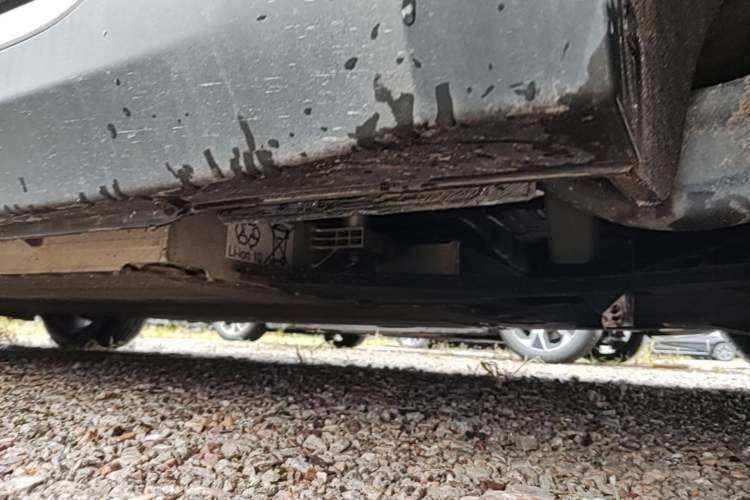 Used Hongqi E-QM5 2023 Revised Version Basic Travel Edition Chassis Rear Left