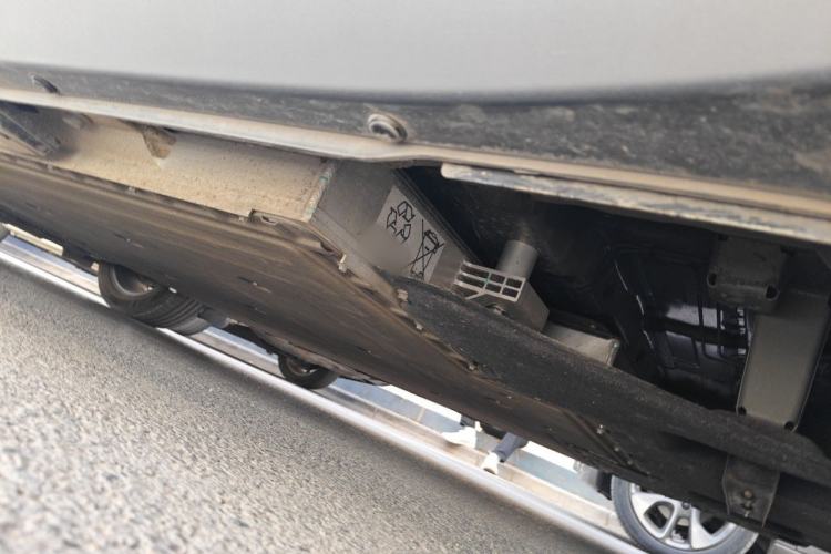 Used Hongqi E-QM5 2023 Base Travel Edition Chassis Rear Left