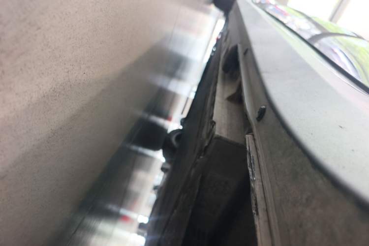 Used Hongqi E-QM5 2023 Revised Version Basic Travel Edition Chassis Rear Left