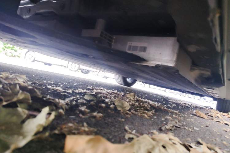 Used Hongqi E-QM5 2023 Revised Version Basic Travel Edition Chassis Rear Right