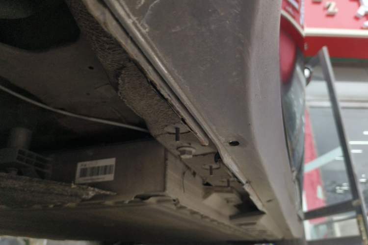 Used Hongqi E-QM5 2023 Base Travel Edition Chassis Rear Right