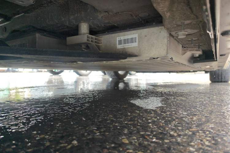 Used Hongqi E-QM5 2023 Revised Version Basic Travel Edition Chassis Rear Right