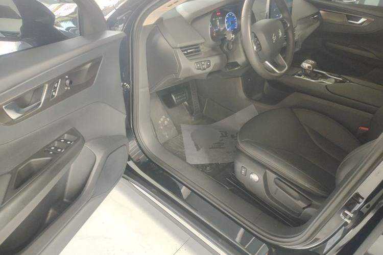 Used Hongqi E-QM5 2023 Revised Version Basic Travel Edition Driver Seat