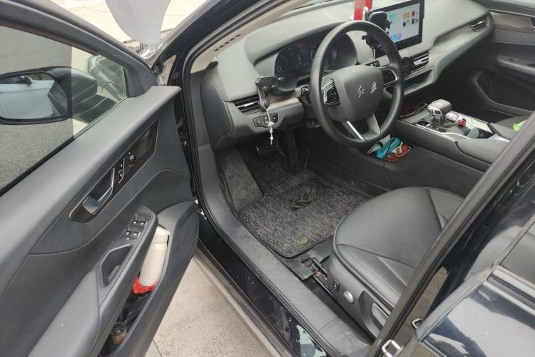 Used Hongqi E-QM5 2023 Base Travel Edition Driver Seat