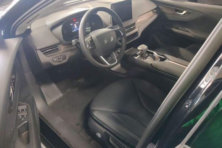 Used Hongqi E-QM5 2023 Revised Version Basic Travel Edition Driver Seat