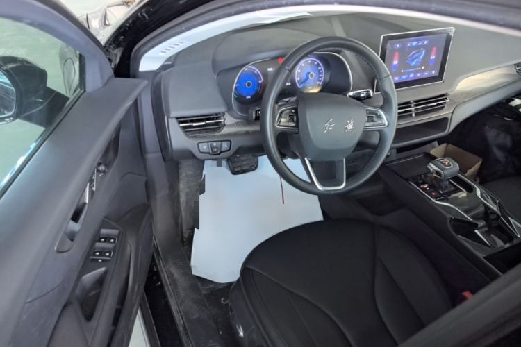 Used Hongqi E-QM5 2023 Revised Version Basic Travel Edition Driver Seat