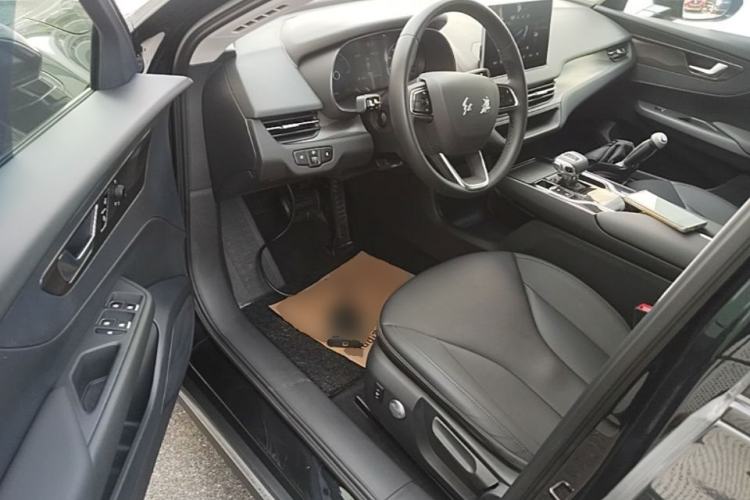 Used Hongqi E-QM5 2023 Revised Version Basic Travel Edition Driver Seat