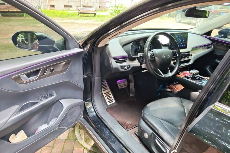 Used Hongqi E-QM5 2023 Revised Version Basic Travel Edition Driver Seat