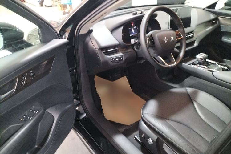 Used Hongqi E-QM5 2023 Revised Version Basic Travel Edition Driver Seat