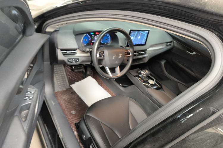 Used Hongqi E-QM5 2023 Revised Version Basic Travel Edition Driver Seat