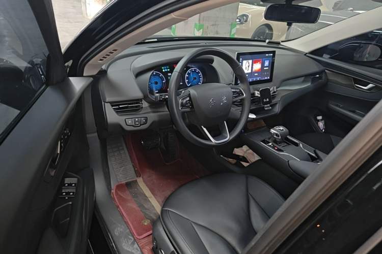 Used Hongqi E-QM5 2023 Revised Version Basic Travel Edition Driver Seat