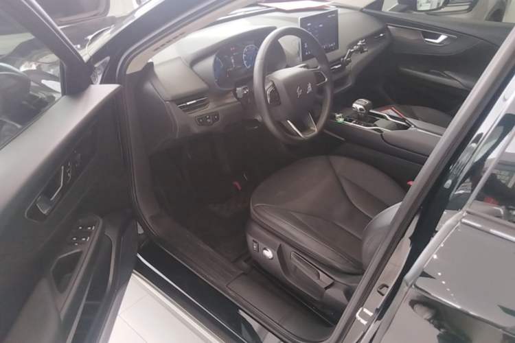Used Hongqi E-QM5 2023 Revised Version Basic Travel Edition Driver Seat