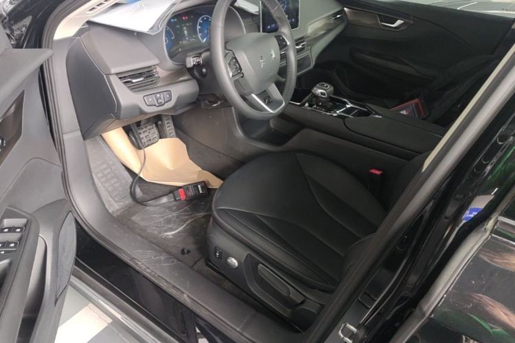 Used Hongqi E-QM5 2023 Revised Version Basic Travel Edition Driver Seat