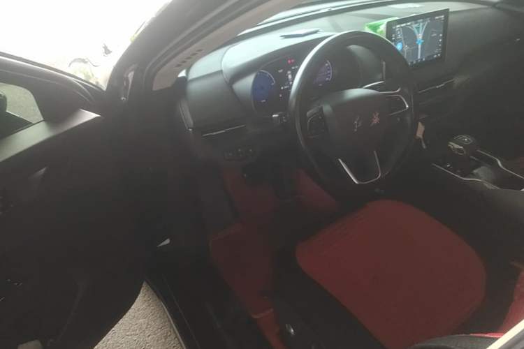 Used Hongqi E-QM5 2023 Base Travel Edition Driver Seat