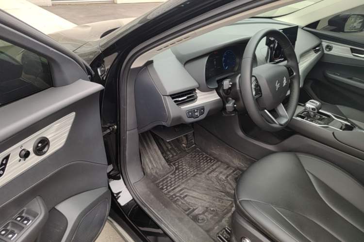 Used Hongqi E-QM5 2023 620km PLUS Driver Seat