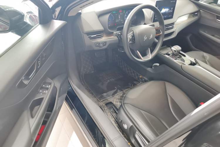 Used Hongqi E-QM5 2023 Revised Version Basic Travel Edition Driver Seat