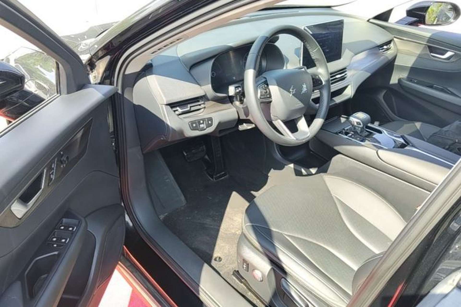 Used Hongqi E-QM5 2023 Revised Version Basic Travel Edition Driver Seat