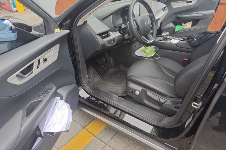 Used Hongqi E-QM5 2023 560km PLUS Driver Seat