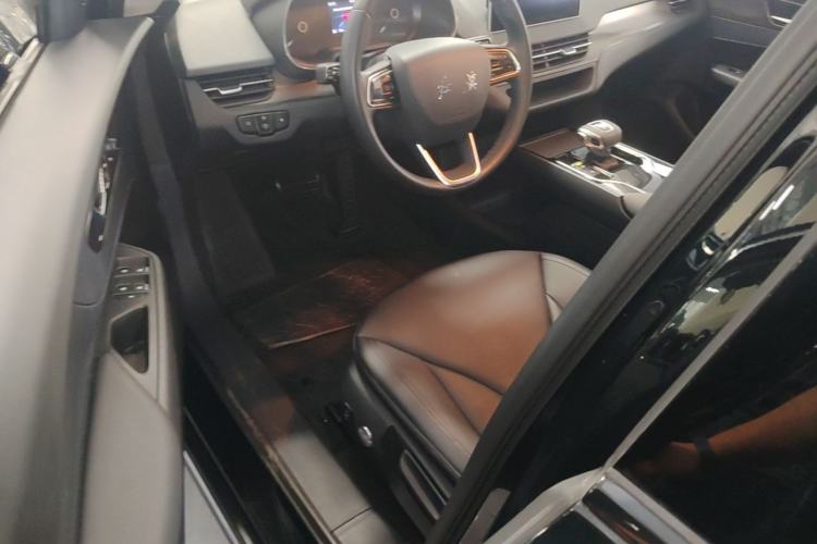 Used Hongqi E-QM5 2023 Revised Version Basic Travel Edition Driver Seat