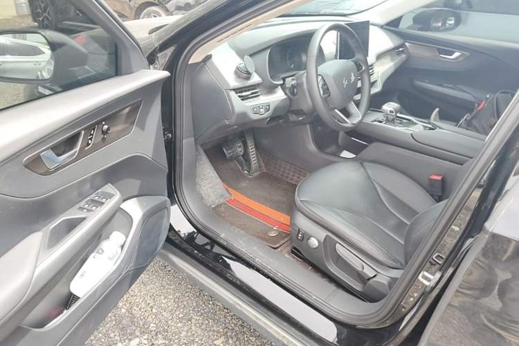 Used Hongqi E-QM5 2023 Revised Version Basic Travel Edition Driver Seat