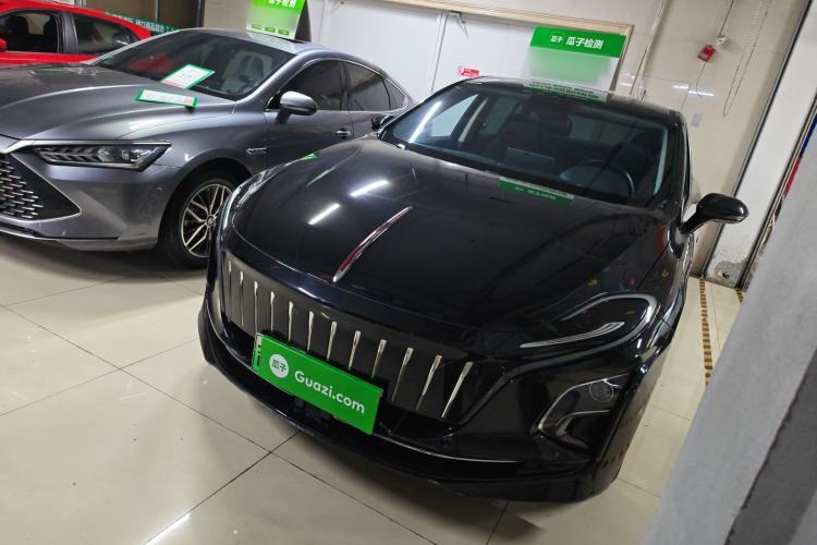 Used Hongqi E-QM5 2023 620km PLUS Guazi used car, China used car export, Used car for sale, Used Hongqi cars, Cheapest cars for sale, Electric vehicle, New energy car