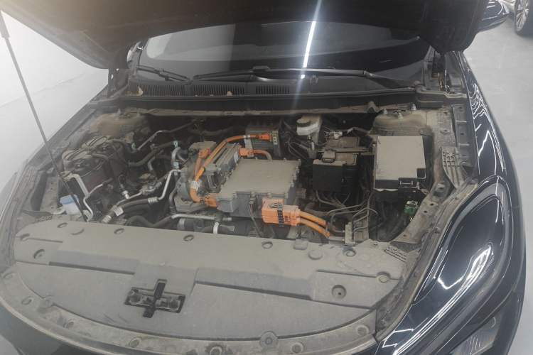 Used Hongqi E-QM5 2023 Base Travel Edition Engine Bay