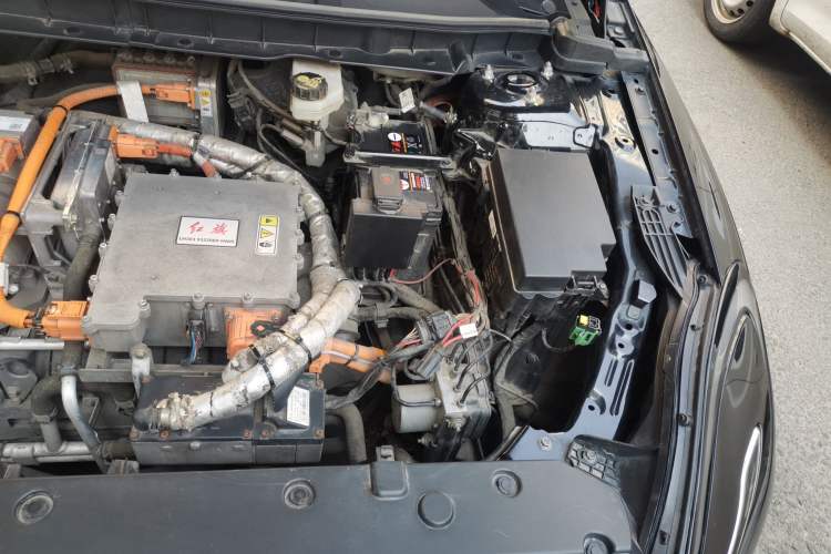 Used Hongqi E-QM5 2023 620km PLUS Engine Bay Left