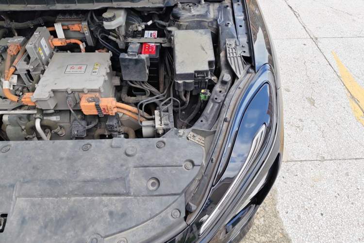 Used Hongqi E-QM5 2023 Revised Version Basic Travel Edition Engine Bay Left
