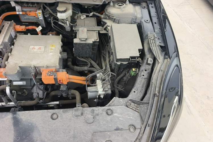 Used Hongqi E-QM5 2023 Revised Version Basic Travel Edition Engine Bay Left